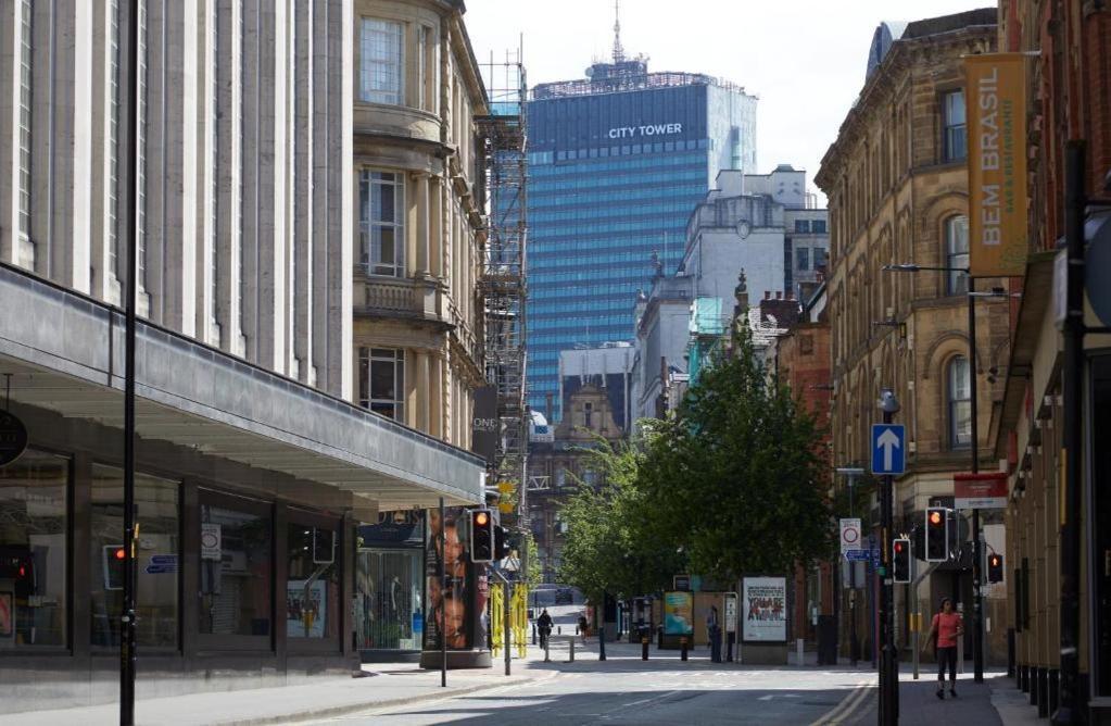 Adelphi Wharf Luxury Apartments Manchester Exterior photo